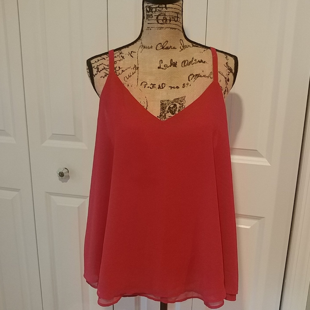 Torrid size 0, tank, flowing fit